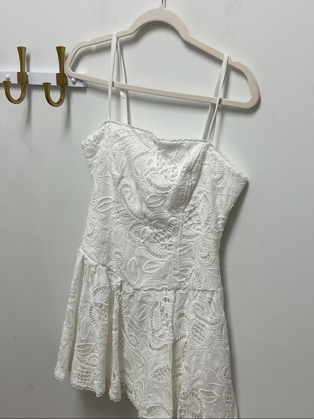 Steve Madden White Lace Spaghetti-Strap Giada Dress